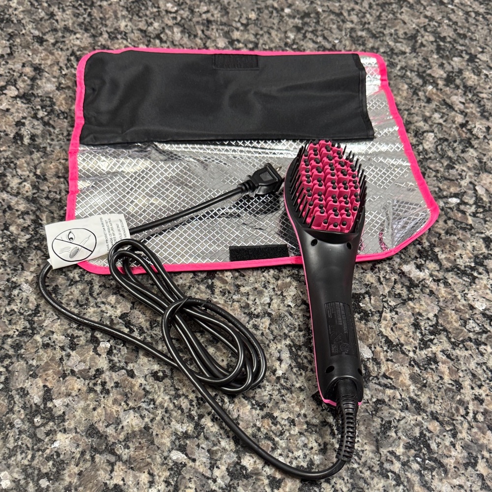 Simply Straight Black and Pink Hair Brush Straightener NWOT